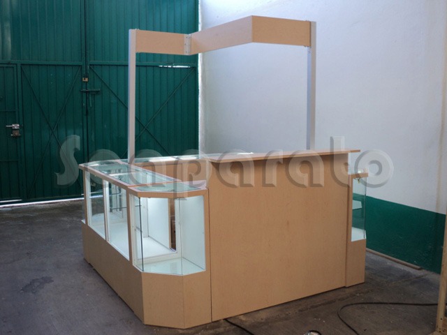 muebles de melamina para tienda de ropa en cabo san lucas