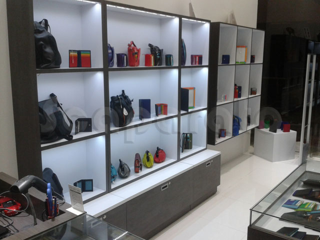 fabricantes de vitrinas en La paz