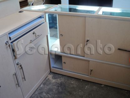 Showcases Retail Kiosk - Image 3