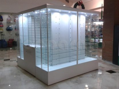 Kiosco con vitrinas - Image 5