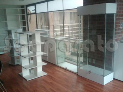 Vitrina pared - Image 2