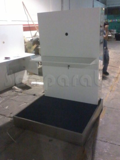 Exhibidor moderno - Image 3