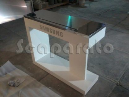 Exhibidor moderno - Image 4