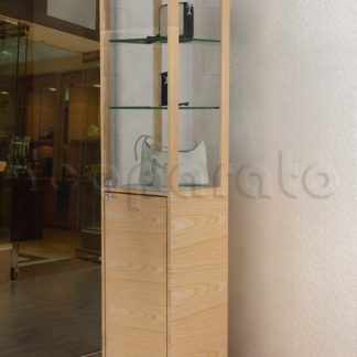vitrinas de madera pequeñas
