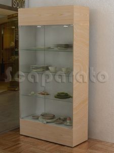 Vitrina de pared alta