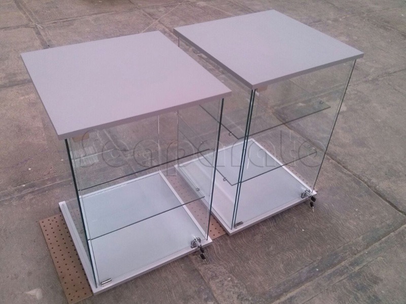 Vitrinas de cristal pequeñas