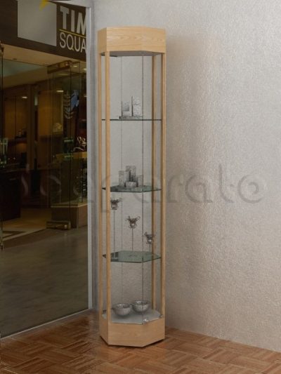 Vitrinas de madera y vidrio