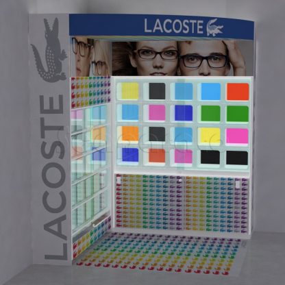 esquinero de vitrinas lacoste