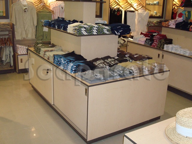 muebles para tiendas en San jose del cabo