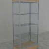 Vitrina alta de aluminio
