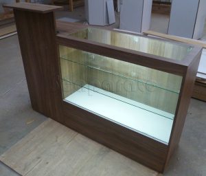 Vitrinas de madera precios