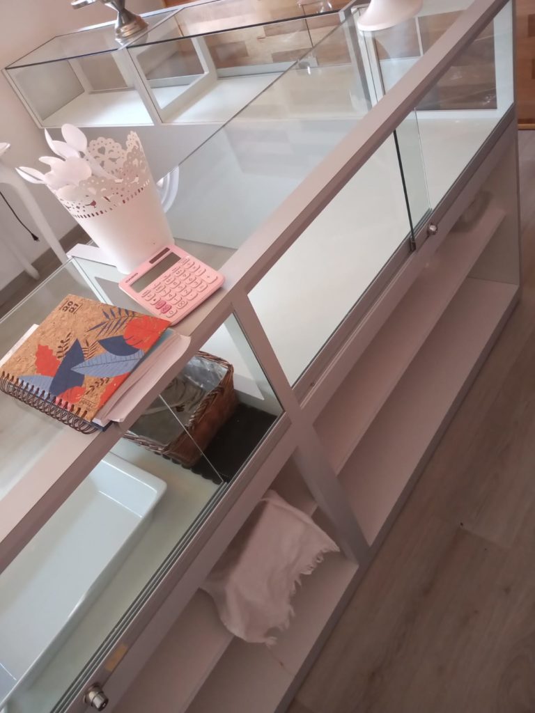 muebles mostrador tienda en San jose del cabo