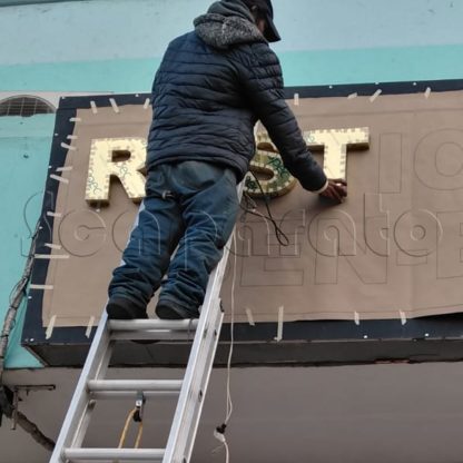 letras luminosas para negocios