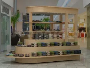 Diseño de isla comercial en monterrey