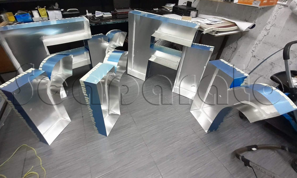 letras 3d aluminio precio