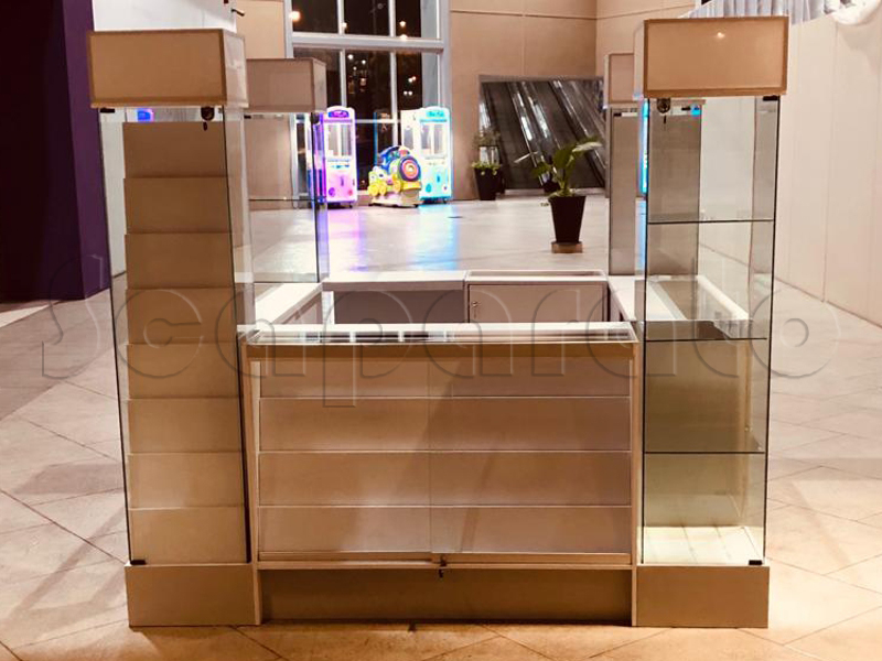 Kiosco accesorios celulares 2