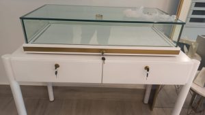 Vitrinas joyeria elegantes